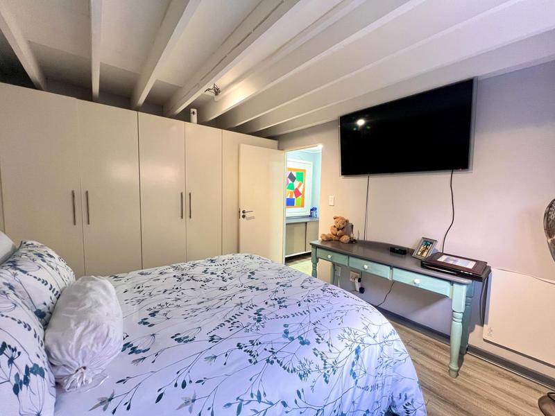 3 Bedroom Property for Sale in Beach Estate Western Cape